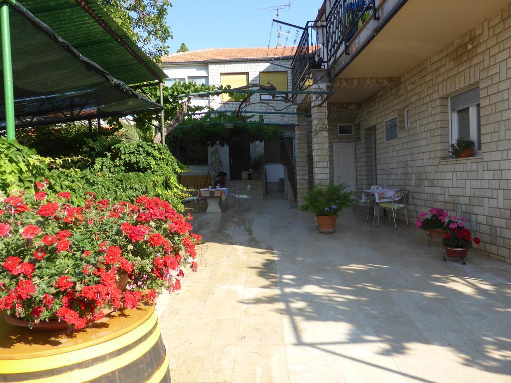 Guest house Vilena